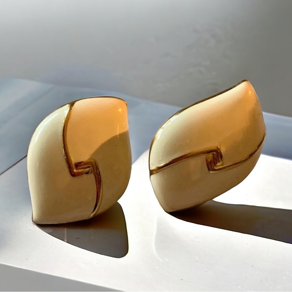 Napier Ivory Porcelain Pierced Earrings with Gold Leaf Design